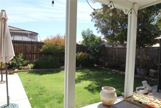 1115 Sanders Avenue, Clovis, CA 93619