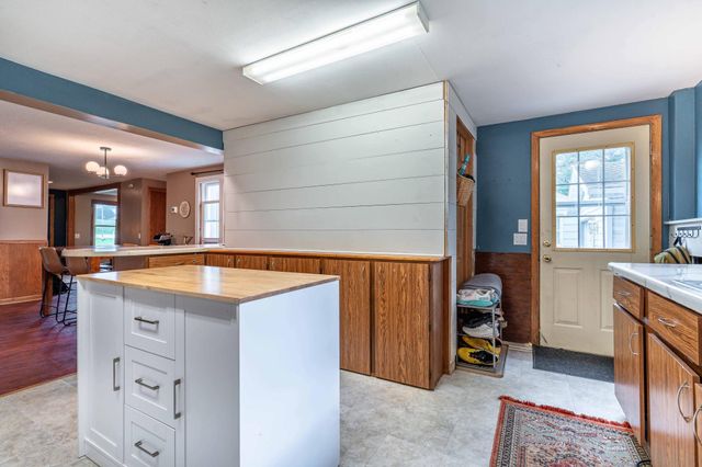 314 E Cecil Avenue, Fergus Falls, MN 56537