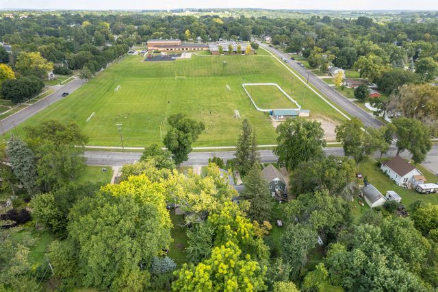 314 E Cecil Avenue, Fergus Falls, MN 56537