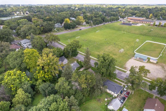 314 E Cecil Avenue, Fergus Falls, MN 56537