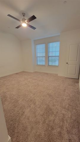 2739 Levee Lane, Lewisville, TX 75067