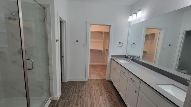 2739 Levee Lane, Lewisville, TX 75067
