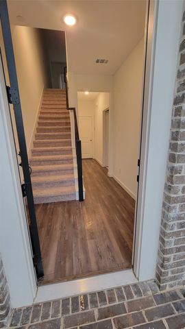 2739 Levee Lane, Lewisville, TX 75067