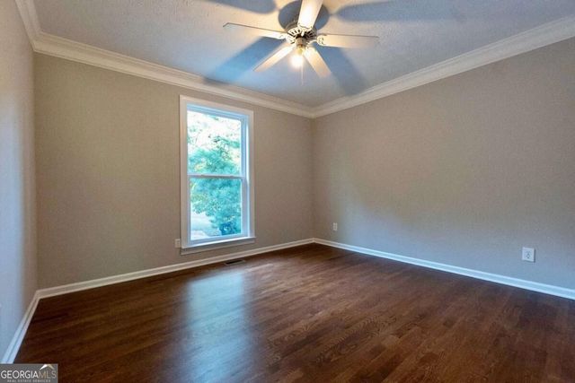 5507 Riverside Drive, Sugar Hill, GA 30518