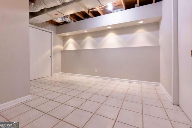 5507 Riverside Drive, Sugar Hill, GA 30518