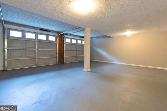 5507 Riverside Drive, Sugar Hill, GA 30518