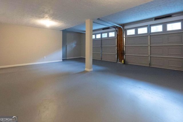 5507 Riverside Drive, Sugar Hill, GA 30518