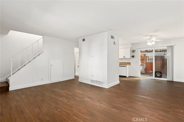 10160 Ascot Circle, Huntington Beach, CA 92646