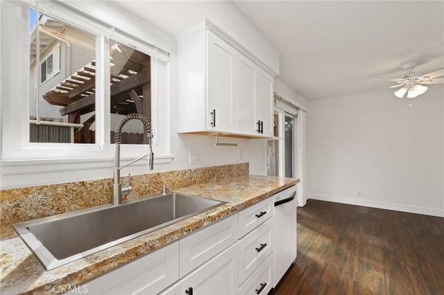 10160 Ascot Circle, Huntington Beach, CA 92646