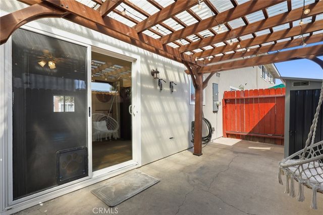 10160 Ascot Circle, Huntington Beach, CA 92646