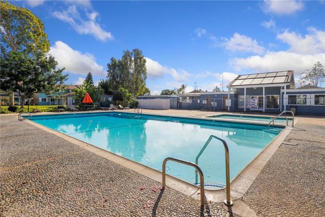 10160 Ascot Circle, Huntington Beach, CA 92646