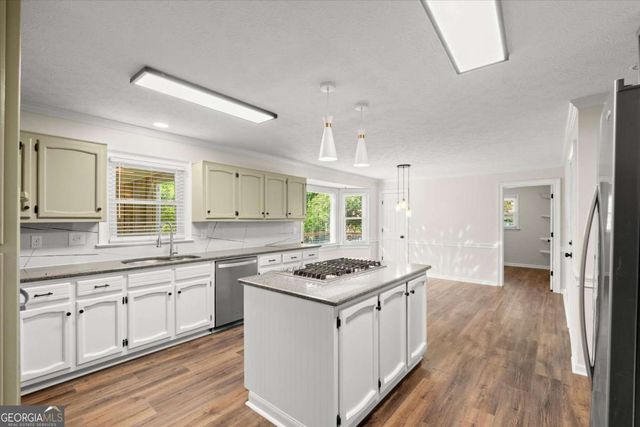 4922 Signal Court SW, Lilburn, GA 30047