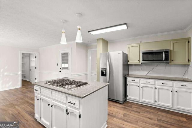 4922 Signal Court SW, Lilburn, GA 30047