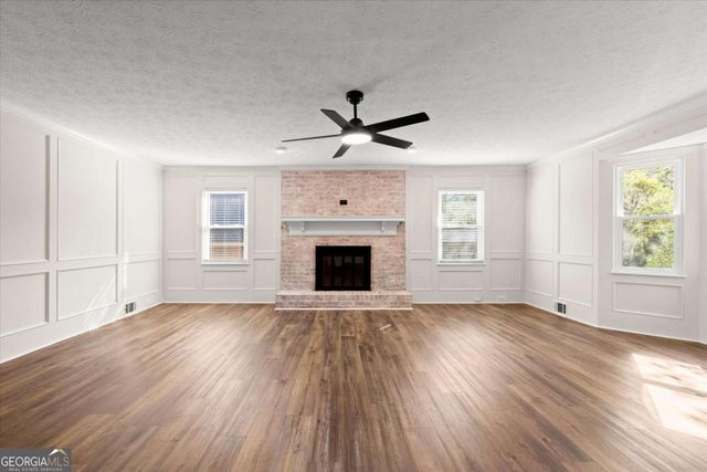 4922 Signal Court SW, Lilburn, GA 30047