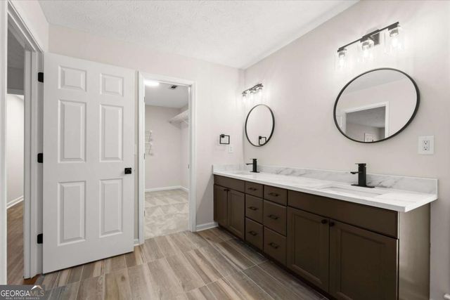 4922 Signal Court SW, Lilburn, GA 30047