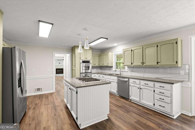 4922 Signal Court SW, Lilburn, GA 30047