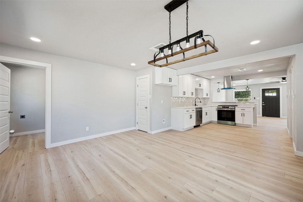 5517 Cottey Street, Fort Worth, TX 76119 — photo 5