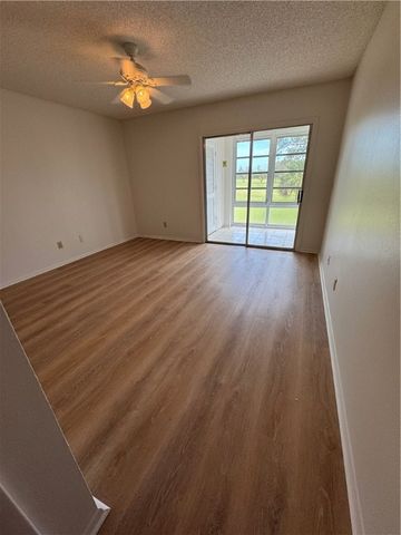 45 Vista Gardens Trail 201, Vero Beach, FL 32962