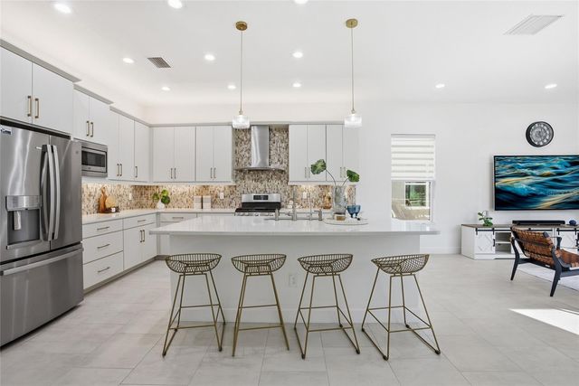 32626 TREE OF LIFE AVENUE, Wesley Chapel, FL 33543