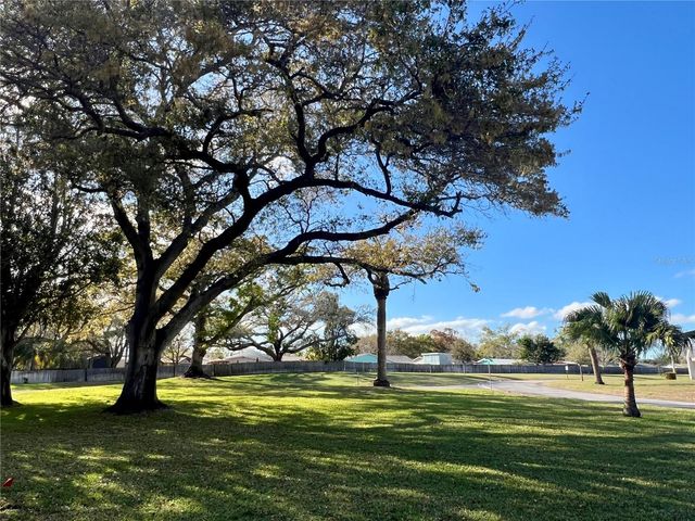 1185 MISSION CIRCLE, Clearwater, FL 33759