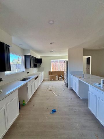 8618 Quail Vista Drive, Houston, TX 77489