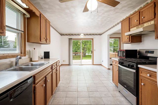 4812 PINE-AL Drive, Machesney Park, IL 61115