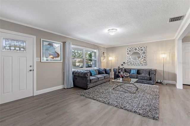 27623 LISA DRIVE, Tavares, FL 32778