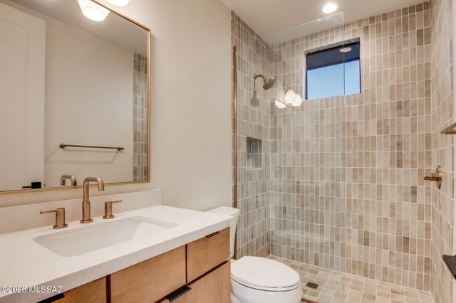 2769 W Black Cloud Court, Tucson, AZ 85745