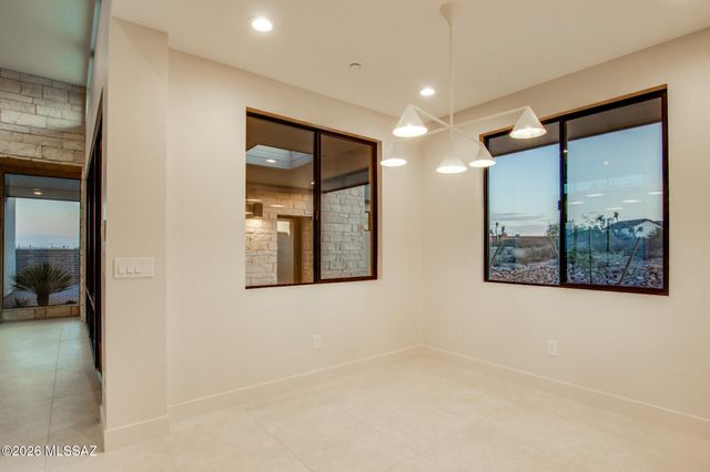 2769 W Black Cloud Court, Tucson, AZ 85745