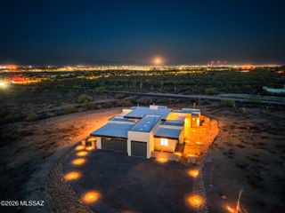 2769 W Black Cloud Court, Tucson, AZ 85745