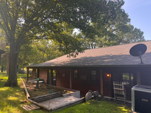 154 A Scofield Avenue, Forsyth, MO 65653