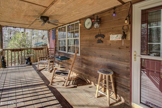 4917 Latta Way, Gatlinburg, TN 37738