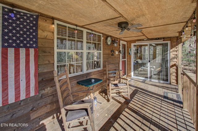 4917 Latta Way, Gatlinburg, TN 37738