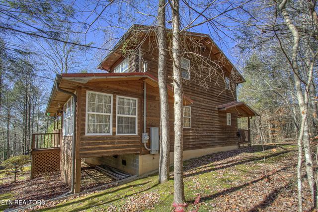 4917 Latta Way, Gatlinburg, TN 37738