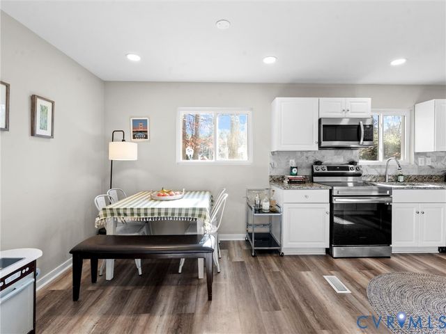 8807 Midway Rd, Henrico, VA 23229