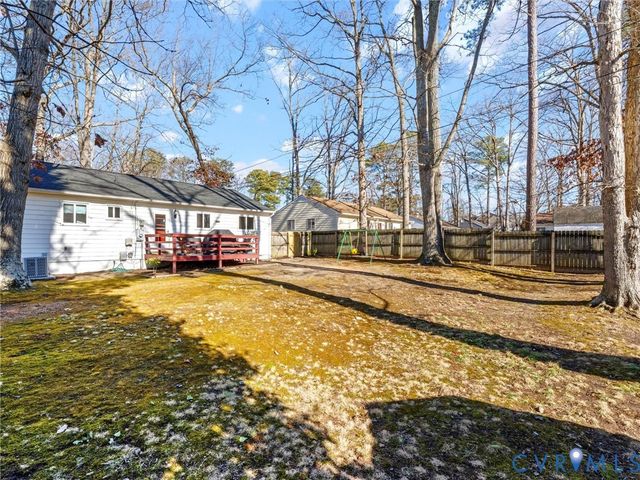 8807 Midway Rd, Henrico, VA 23229