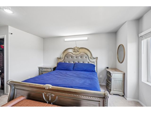 15708 Nw BLUEBLOSSOM St, Portland, OR 97229