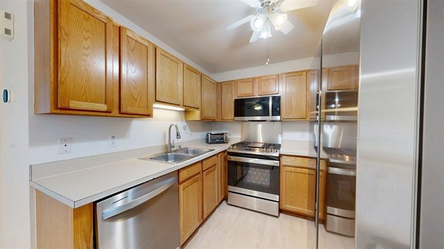 1906 Lindsay Lane, Ann Arbor, MI 48104