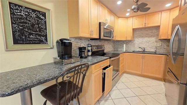 25188 MARION AVENUE C302, Punta Gorda, FL 33950