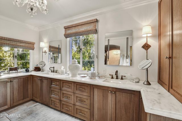 3007 N MANOR Drive W, Phoenix, AZ 85014