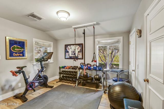 3007 N MANOR Drive W, Phoenix, AZ 85014