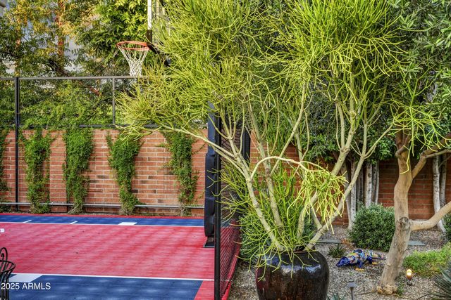 3007 N MANOR Drive W, Phoenix, AZ 85014