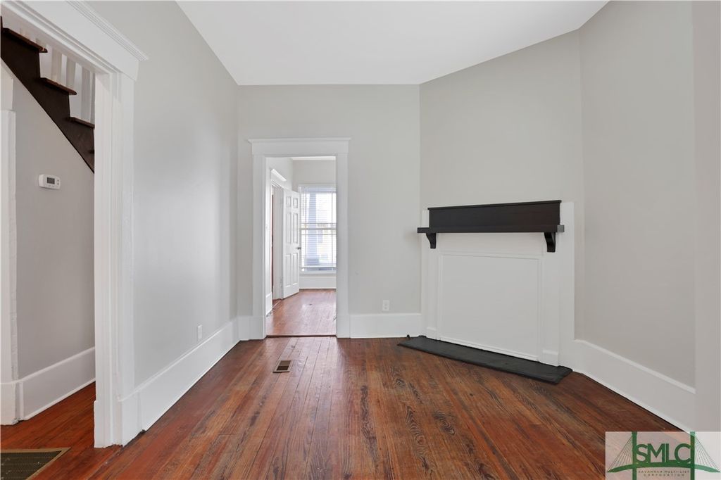 Image 11 of property listing at 1135 E Gwinnett Street, Savannah, GA 31404