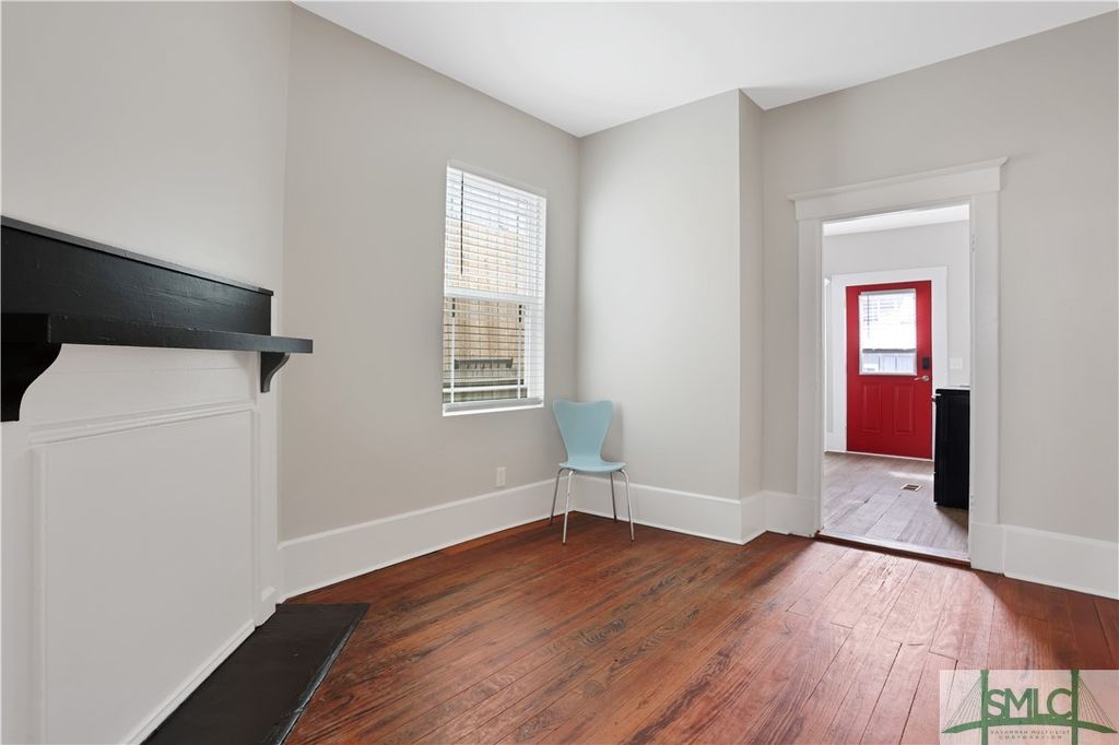 Image 4 of property listing at 1135 E Gwinnett Street, Savannah, GA 31404