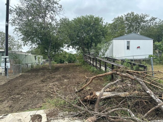 5135 Sherry, San Antonio, TX 78242