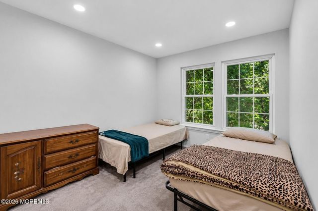 3 Riverwood Court, Toms River, NJ 08757