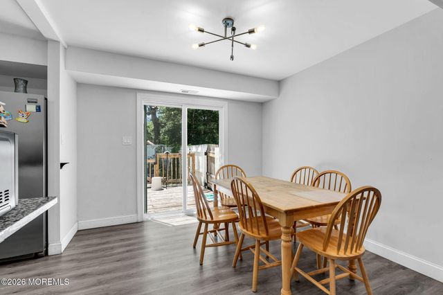 3 Riverwood Court, Toms River, NJ 08757