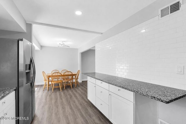3 Riverwood Court, Toms River, NJ 08757
