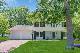 3 Riverwood Court, Toms River, NJ 08757