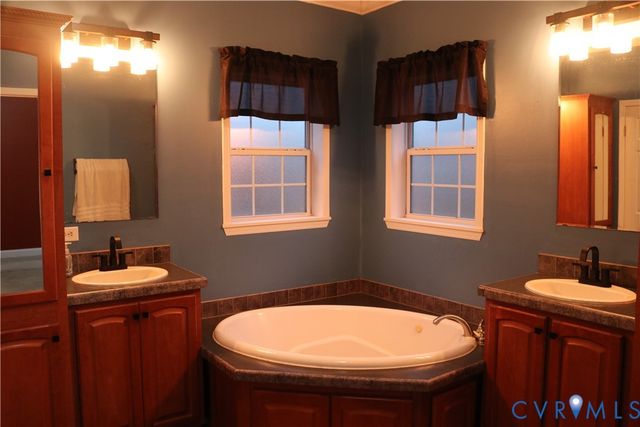 128 Quarry, Cumberland, VA 23040